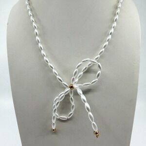 Coquette Faux Pearl Bow Necklace Statement Y2K Romantic Aesthetic Jewelry Idea